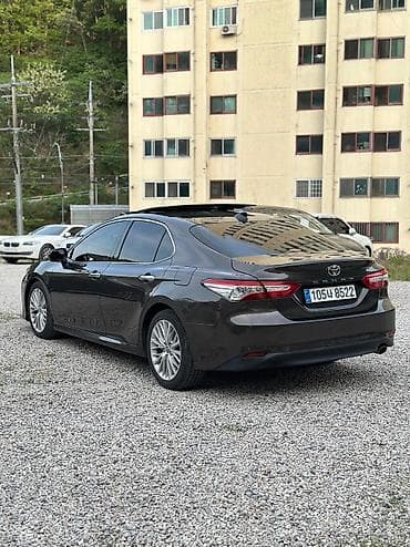 corolla 2016: Toyota Camry: 2020 г., 2.5 л, Автомат, Бензин, Седан — 7