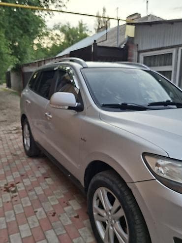 byd 6470sbev: Hyundai Santa Fe: 2010 г., Кроссовер — 5