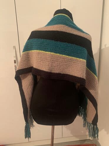исламский товар: Продаётся шерстяной вязаный палантин с карманами, стильный, очень — 3