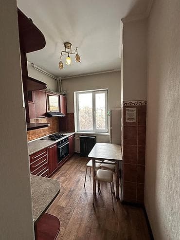 3 комнаты, Без животных, от 1 года, С мебелью