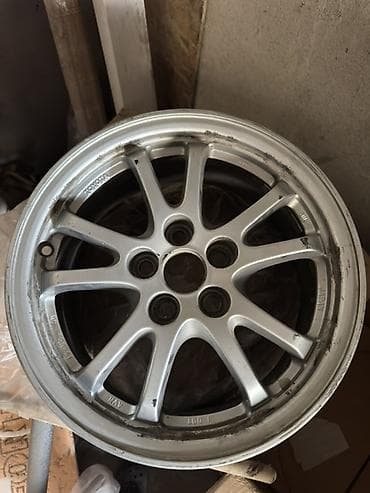Литые Диски R 15 Toyota, отверстий - 5