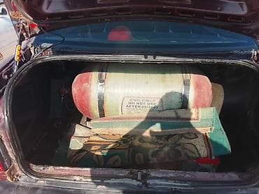 Унаа: Volkswagen Golf: 1993 г., Кол менен иштөөчү, Газ, Хетчбек — 1