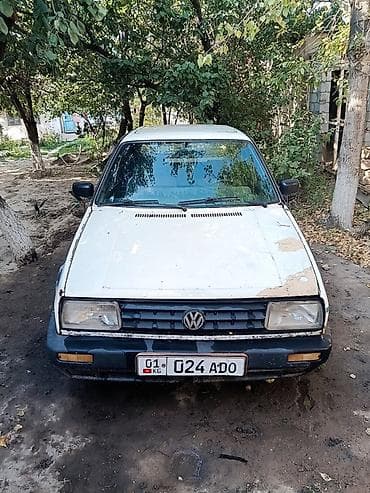 01: Volkswagen Golf: 1988 г., 1.8 л, Механика, Бензин, Хэтчбэк — 1