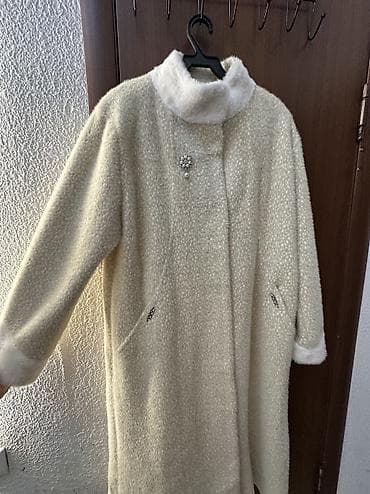 second hend: Продаю женские одежды 1) Пальто альпака р50 новое 2500с 2) куртка р — 10