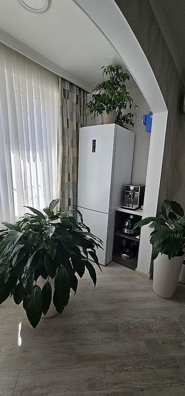 продаю караоке: 4 комнаты, 107 м², 106 серия улучшенная, 1 этаж, Евроремонт — 4