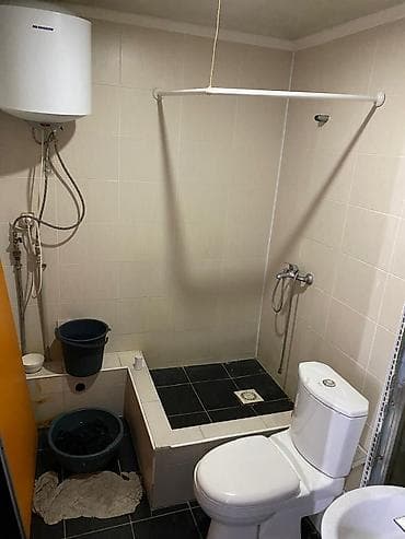 Кыймылсыз мүлк: Продаю коммерческое помещение выше Советской / Магистрали (мкр-н Жил — 9