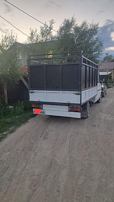 jeely coolray: Грузовик, Mercedes-Benz, Дубль, 3 т, Б/у — 4