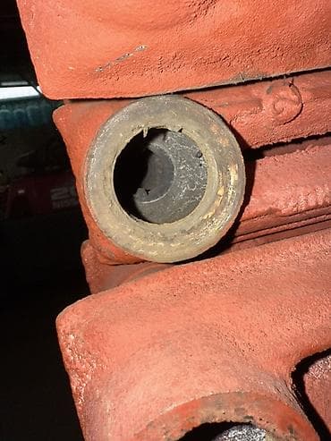 Секционные чугунные радиаторы отопления (батареи) - Материал: серый