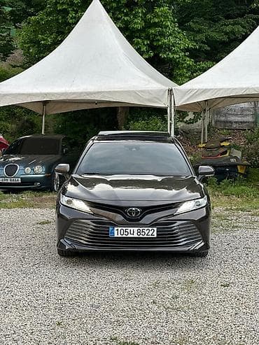 Toyota Camry: 2020 г., 2.5 л, Автомат, Бензин, Седан
