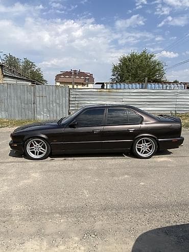 ручка е34: BMW 5 series: 1990 г., 3.2 л, Механика, Бензин, Седан — 2