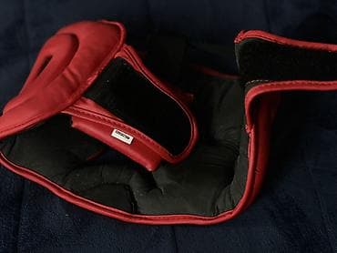 Велоаксессуары: Боксерский шлем Demix, красный, с закрытым подбородком и усиленной — 4