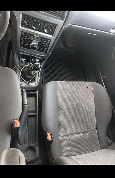 пароги на матиз: Daewoo Matiz: 2001 г., Ручные, Бензин, Хэтчбэк — 8