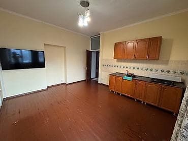 дом двух этажный: 200 м², 4 комнаты, Утепленный, Балкон застеклен, Кондиционер — 5