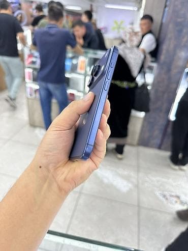 poco g4: IPhone 17 Pro, Б/у, 256 ГБ, Синий, Кабель, 100 % — 3