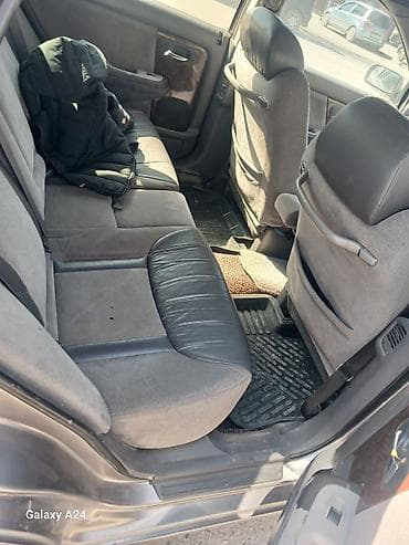 Заднее сиденье, Велюр, Honda 1999 г. at lalafo.kg Заднее сиденье, Велюр, Honda 1999 г.