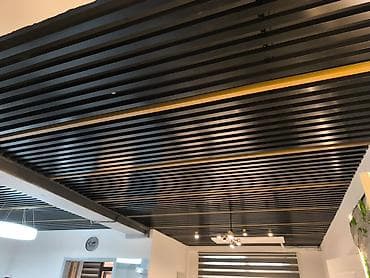 подвесной потолок: Реечный потолок из алюминия - Материал: алюминиевые рейки с защитным — 1