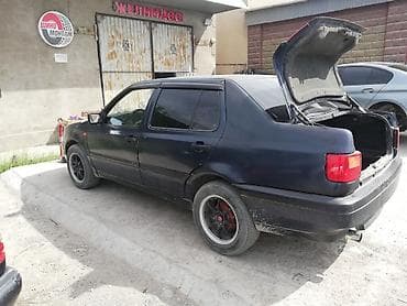 фольксваген: Volkswagen Jetta: 1993 г., 1.8 л, Ручные, Бензин, Седан — 2