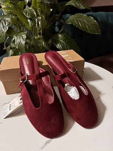 Айымдардын бут кийими: Женские мюли Zara насыщенного бордового цвета. 
Размер :38 
Цена :2500 — 3