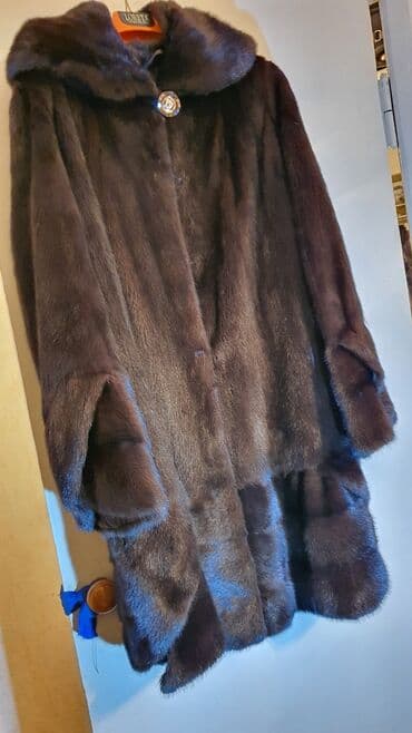 Норковая Шуба! Отличное качество . Одевала один раз. На день рождения at lalafo.kg Норковая Шуба! Отличное качество . Одевала один раз. На день рождения