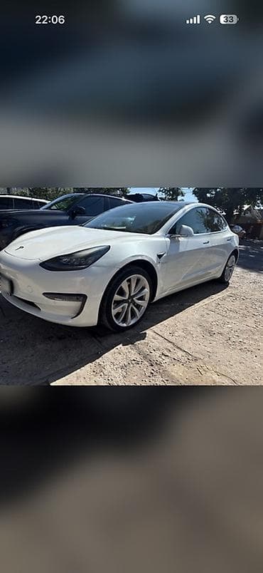 19: Tesla Model 3: 2020 г., Электромобиль, Седан — 4