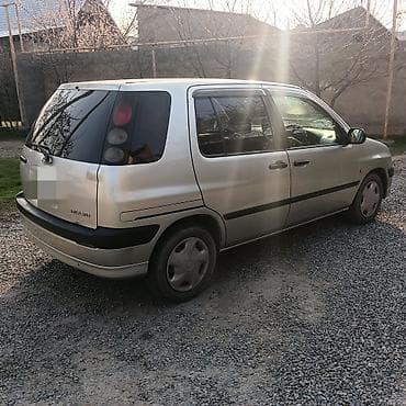 Продажа авто: Toyota Raum: 2000 г., 1.5 л, Автомат, Бензин, Хэтчбэк — 4