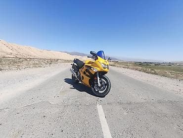 Мотоциклы: Спортбайк Suzuki, 750 куб. см, Бензин, Взрослый, Б/у — 6