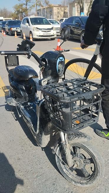 super soco tc: Электроскутер городского типа - Компактная электрическая модель с — 1