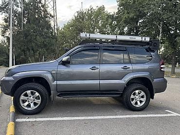 Унаа: Toyota Land Cruiser Prado: 2003 г., 3 л, Кол менен иштөөчү, Дизель, Жол тандабас — 8