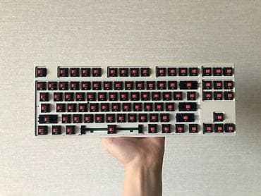 Тиричилик техникасы: Клавиатура, Механикалык, Зымдуу туташтыруу, Өлчөмү: 80% — 3