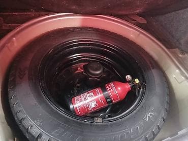 v klass: Volkswagen Passat: 2002 г., Бензин, Седан — 6