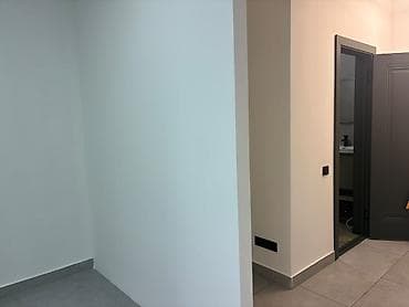 110: Аренда офисов, 110 м², В бизнес центре, 1 линия — 5