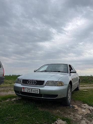 Audi A4: 1999 г., Седан