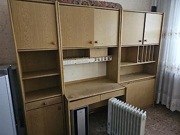 тумбочки офисные: Гарнитур для зала, Б/у, Кресло, Дерево, Самовывоз, цвет - Коричневый — 1