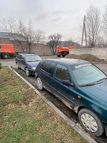 решетка радиатора на венто: Volkswagen Golf: 1993 г., Хэтчбэк — 5