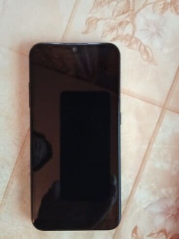 samsung 01: Samsung Galaxy A01, Б/у, 16 ГБ, цвет - Черный, 2 SIM, eSIM — 2