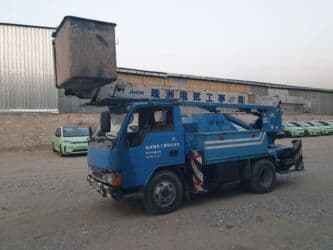 купить шипованную резину: Mitsubishi : 1993 г., 4.2 л, Механика, Дизель, Фургон — 7