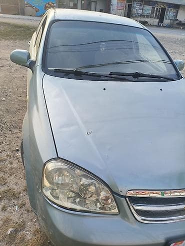 Chevrolet Lacetti: 2004 г., 1.6 л, Автомат, Бензин, Седан