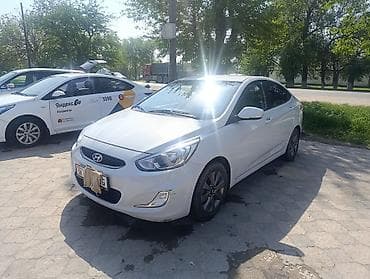 ix 25: Hyundai Accent: 2019 г., 1.4 л, Автомат, Бензин, Седан — 2