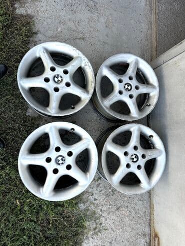шины на внедорожник: Литые Диски R 15 BMW, Комплект, отверстий - 5, Б/у — 1