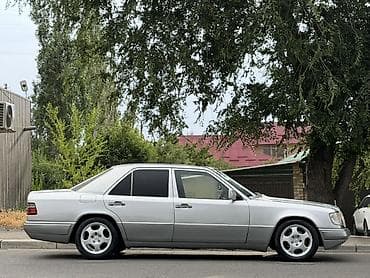 ролики на мерс 124: Mercedes-Benz W124: 1994 г., 2.2 л, Автомат, Бензин, Седан — 5