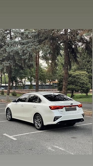 kia keed: Kia Cerato: 2021 г., 1.6 л, Вариатор, Бензин, Седан — 6