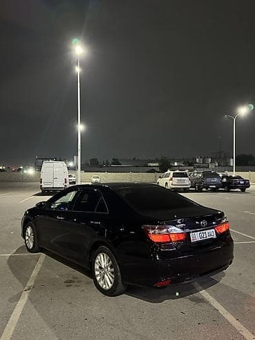 Продажа авто: Toyota Camry: 2017 г., 2.5 л, Автомат, Бензин, Седан — 4