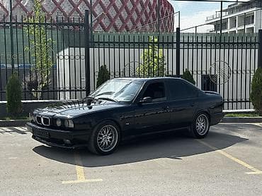 подкрылки бмв: BMW 5 series: 1994 г., 2.8 л, Механика, Бензин, Седан — 1