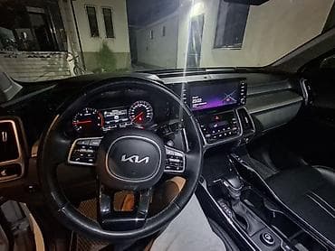 Kia Sorento: 2023 г., 2.2 л, Автомат, Дизель, Внедорожник — 5