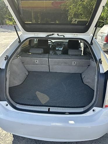 Toyota Prius: 2010 г., 1.8 л, Робот, Гибрид, Хэтчбэк — 7