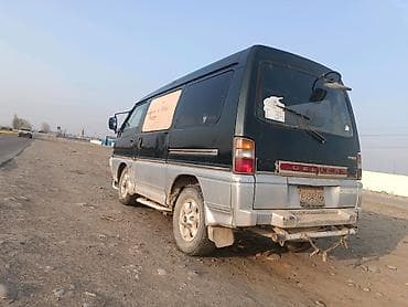 мицубиши поджеро: Mitsubishi Delica: 1994 г., 2.5 л, Автомат, Дизель, Минивэн — 3