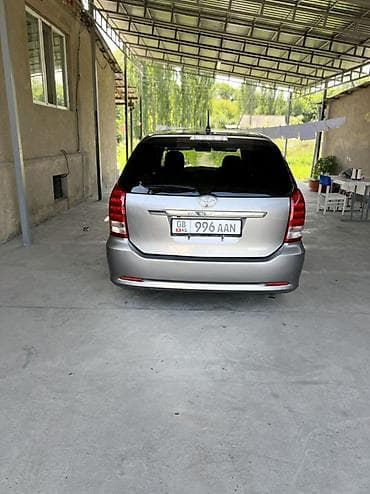 Toyota WISH: 2005 г., 0.2 л, Вариатор, Бензин