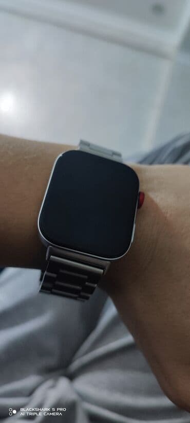 смарт часи: Смарт‑часы с прямоугольным дисплеем и яркими циферблатами принятие — 9