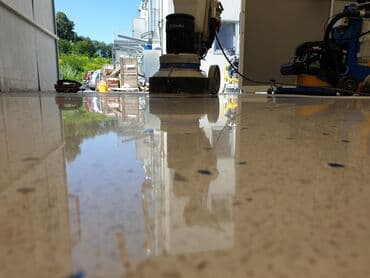 полировка панели: Стяжка Монтаж Больше 6 лет опыта — 4