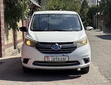 bvd e2: Changan Auchan A600 EV: 2021 г., 1 л, Автомат, Электромобиль, Минивэн — 2